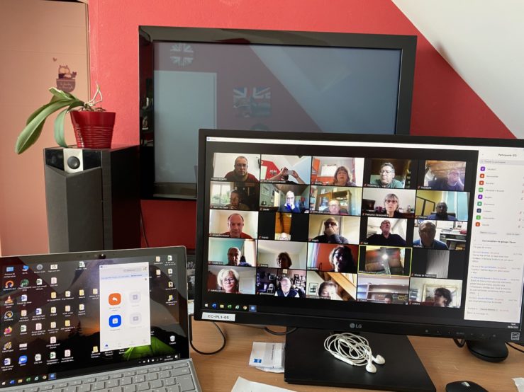 réunion de bureau en visio