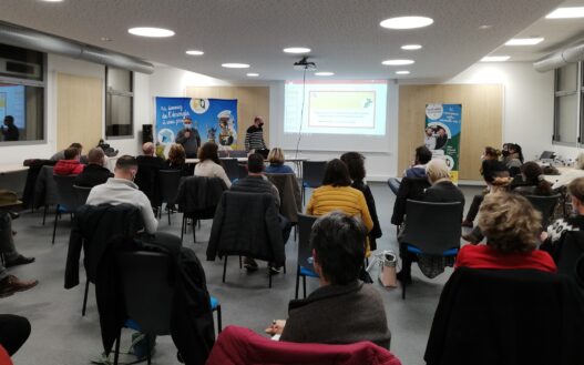 handshake-3382503_1920-e1560330983730